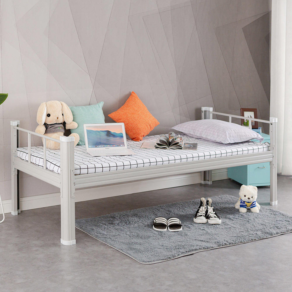 Camas de metal Cama de estrutura de metal forte com tamanho personalizado